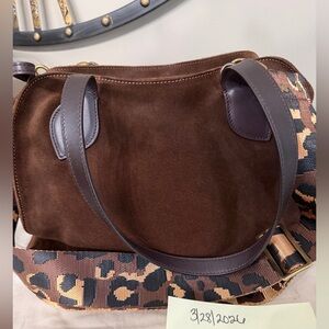 Espresso Medium Suede Jack. Excellent condition. Strap not included